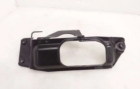Audi e-tron A/C compressor mount bracket 4KE820196J