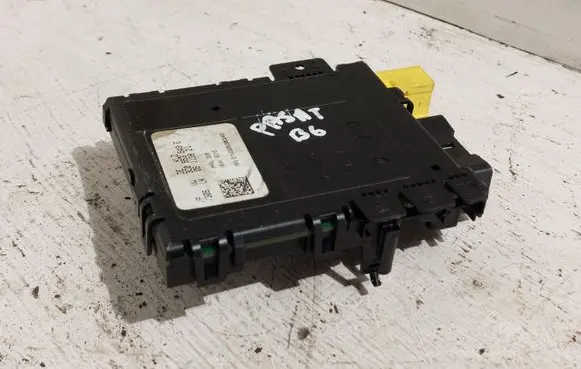 Volkswagen PASSAT B6 Steering angle sensor 3C0953549E