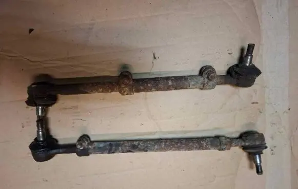 Mercedes-Benz W123 Steering tie rod 