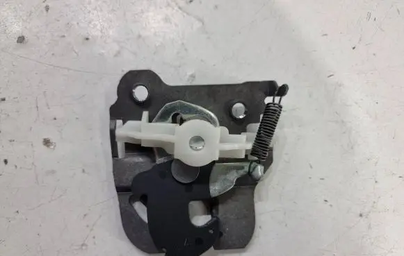 BMW 3 E90 E91 Seat back rest lock catch 7142261 9165861
