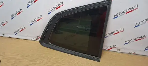 BMW X3 G01 Rear side window 7410068