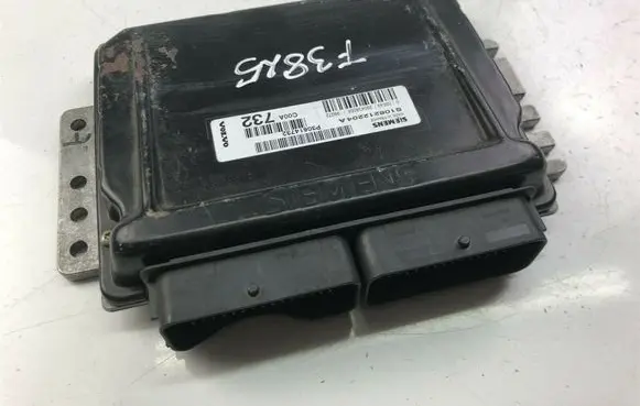 Volvo V40 Other control units/modules S108212204A F3825