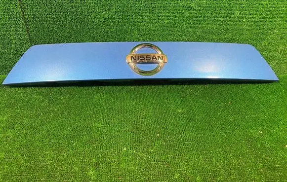 Nissan Micra Tailgate trim 908105FA0A