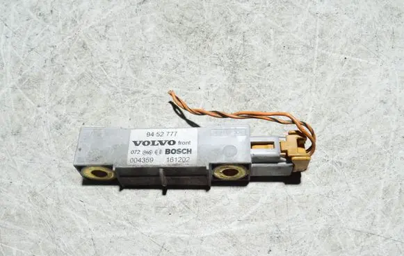 Volvo V70 Airbag deployment crash/impact sensor 9452777
