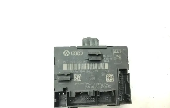 Audi A1 Door control unit/module 8X0959793K