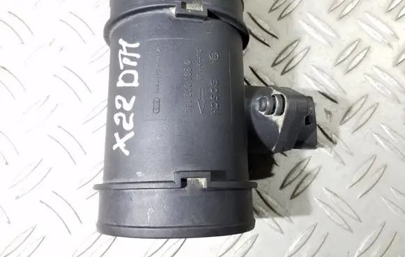 Opel Frontera B Mass air flow meter 0281002184