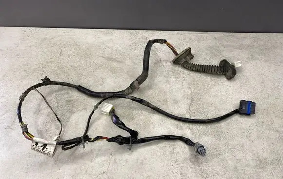 Nissan Pathfinder R51 Rear door wiring loom 24127EB301