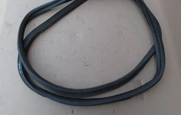 KIA Sportage Seal rubber (tailgate) 