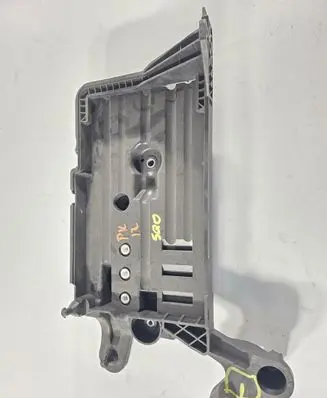 Audi A3 S3 8V Battery box tray 5Q0915321H