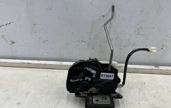 Mazda 2 Tailgate/trunk/boot lock/catch/latch