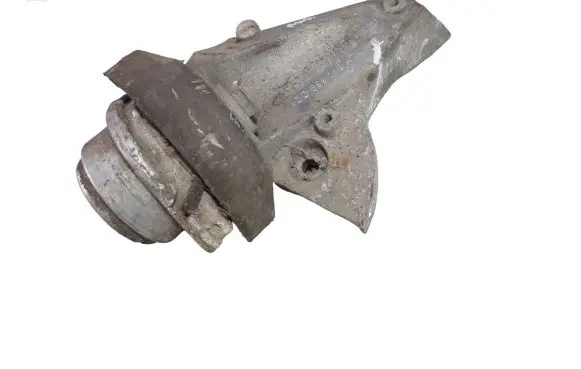 Audi A4 S4 B6 8E 8H Gearbox mounting bracket 8D0399113AT