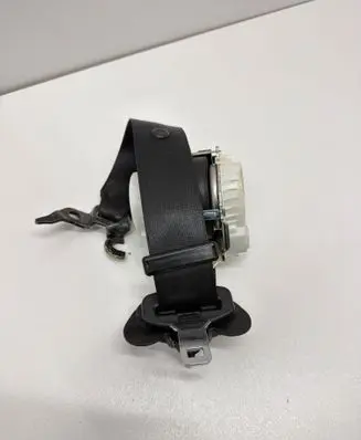 BMW 3 E90 E91 Front seatbelt 33059849 9Y348 1204102005
