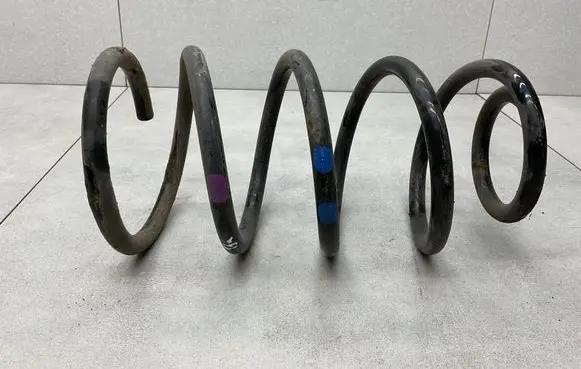 Ford Kuga II Front coil spring