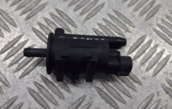 Opel Corsa C Valve vacuum 