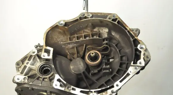 Opel Tigra B Manual 6 speed gearbox F17C374