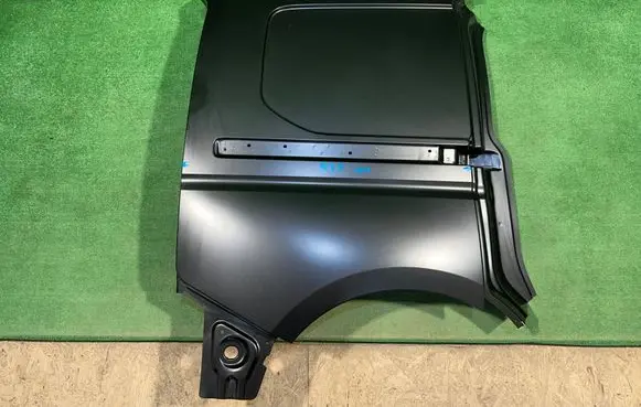 Volkswagen Caddy Rear quarter panel 2K7BLOTNIKPRAWYT