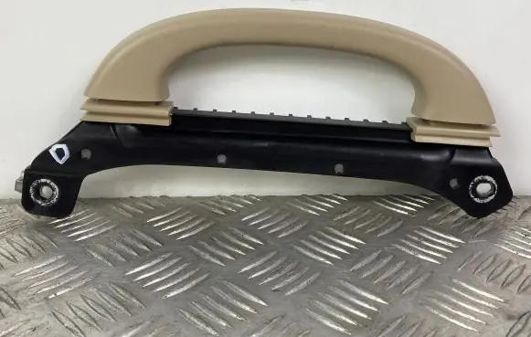 Jeep Grand Cherokee Other interior part P6EM32HL1AA