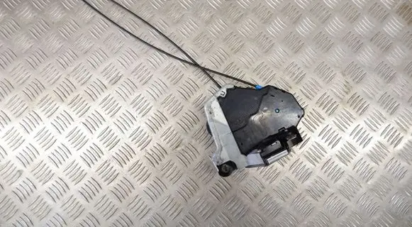 Lexus GS 250 350 300H 450H Front door lock 6903053080