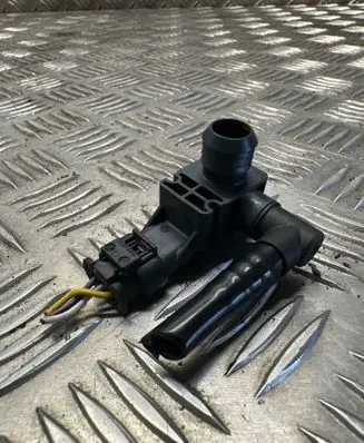 Land Rover Range Rover Velar Vacuum valve 0261232019 HPLA75510BA