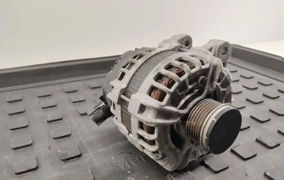 Land Rover Evoque I Generator/alternator Ej3210300ac
