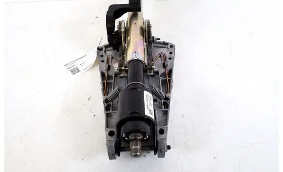 Mercedes-Benz GLK (X204) Steering wheel axle A2044603616