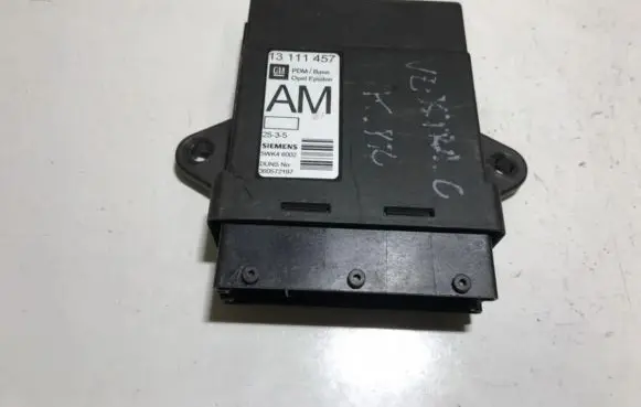 Opel Vectra C Door control unit/module 13111457