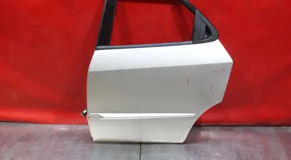 Honda Civic Rear door