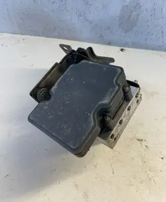 Renault Koleos II ABS Pump 476602196R 269888 B050911