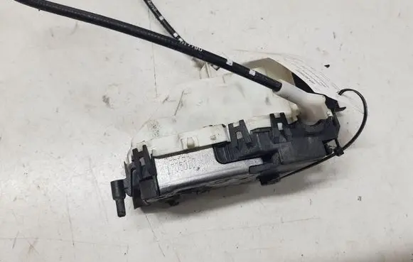 Citroen Berlingo Front door lock 828405 A01851