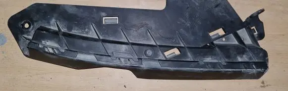 Volvo V70 Front bumper mounting bracket 30796388
