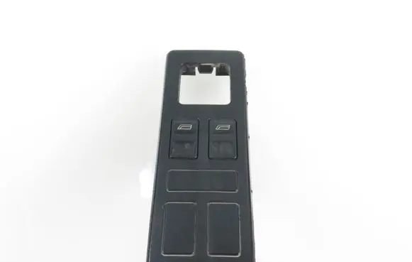 Mercedes-Benz Vito Viano W638 Electric window control switch 0005456813