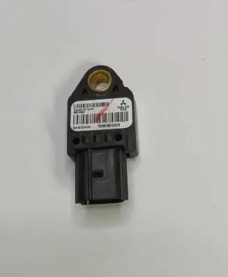 Mitsubishi Outlander Airbag deployment crash/impact sensor 8651A001 39754C TBZME3351ZA518