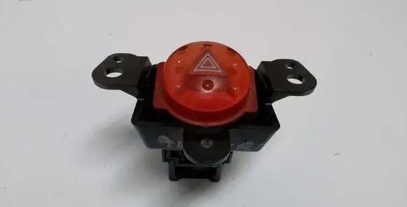 Nissan Almera Tino Hazard light switch 06016