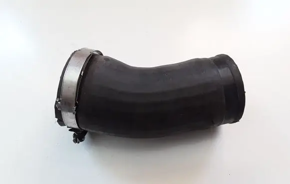 Audi TT TTS RS Mk3 8S Intercooler hose/pipe 5Q0145838