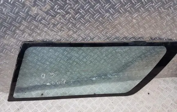 Subaru Legacy Rear side window