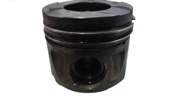 Piston