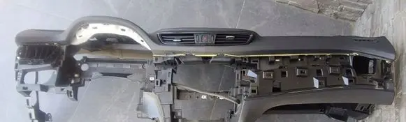 Nissan X-Trail T32 Dashboard 876667