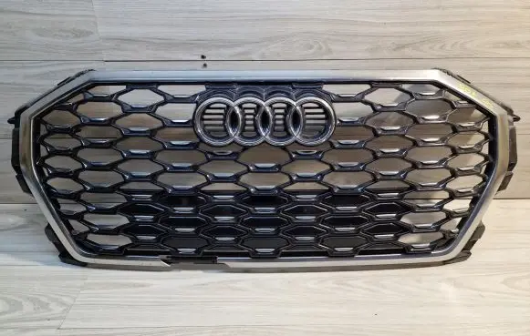 Audi Q3 F3 Front bumper upper radiator grill 83F853651