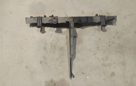 Toyota Avensis T270 Radiator support slam panel 