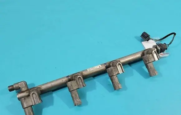 Jaguar XF X250 Fuel main line pipe 8W93-9G774-AE IMPRK1464977
