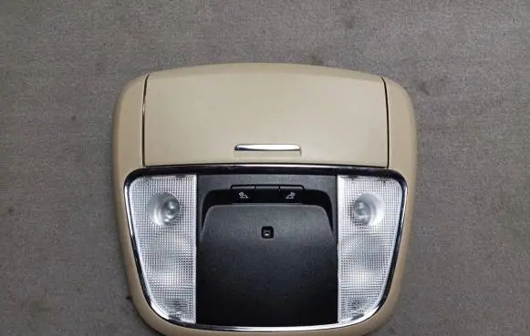 Jeep Grand Cherokee Other interior light 1VS301L1AB