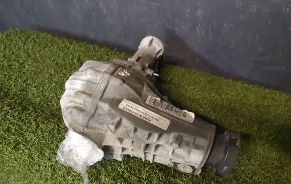 Mercedes-Benz GL X164 Front differential A1643302202 SAE75W85