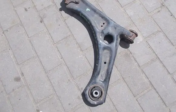 Skoda Superb B6 (3T) Front lower control arm/wishbone