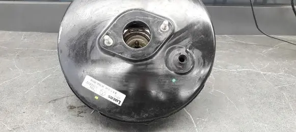 Mercedes-Benz E W124 Brake booster 0044301630