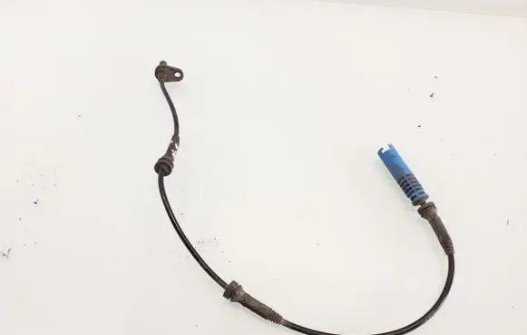 BMW 5 E60 E61 ABS brake wheel speed sensor 6771702