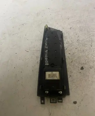Toyota Corolla E120 E130 Electric window control switch 54355667B 030503 1780231