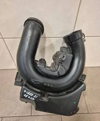 KIA Xceed Intake resonator 28220J7100