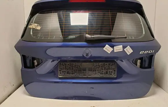 BMW 2 F46 Tailgate/trunk/boot lid 7349447 7349448