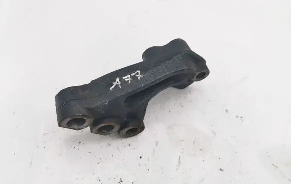 Honda FR-V Engine mounting bracket NOCODE