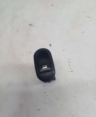 Citroen C3 Electric window control switch 96605364